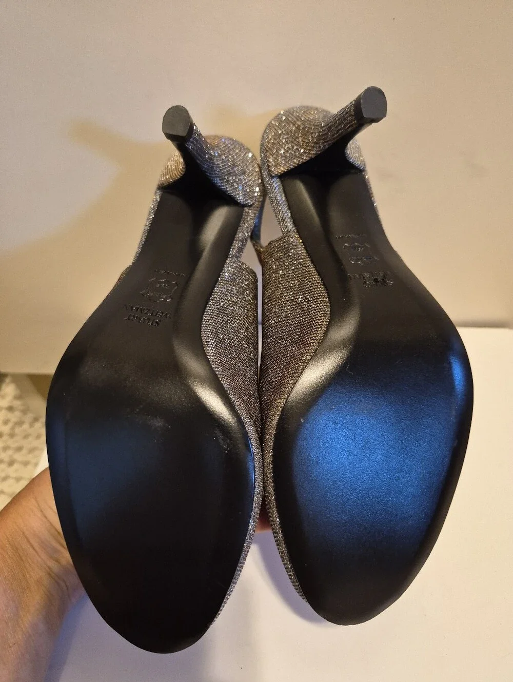 NEW Stuart Weitzman 